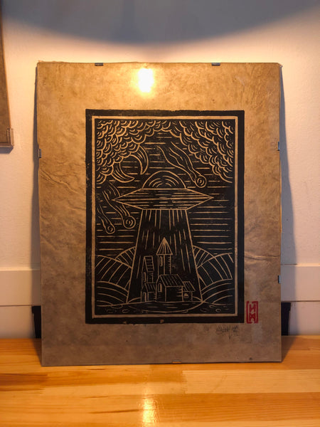 UFO PRINT WITH FRAME